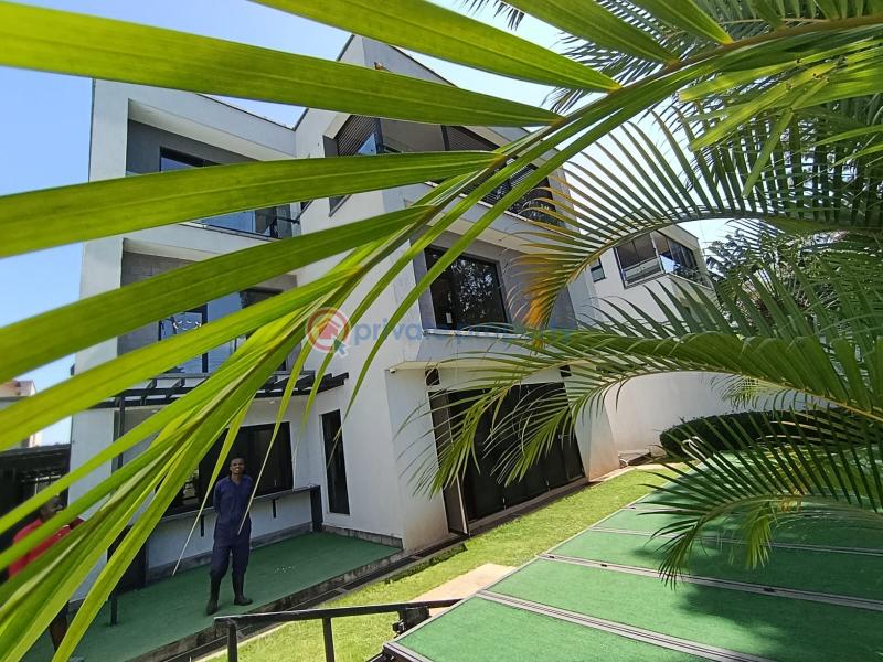 5 bedroom House For Sale Lavington Nairobi - 13