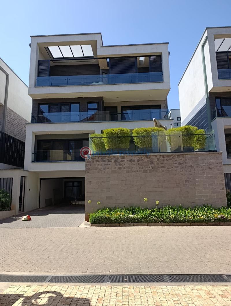 5 bedroom House For Sale Lavington Nairobi - 1