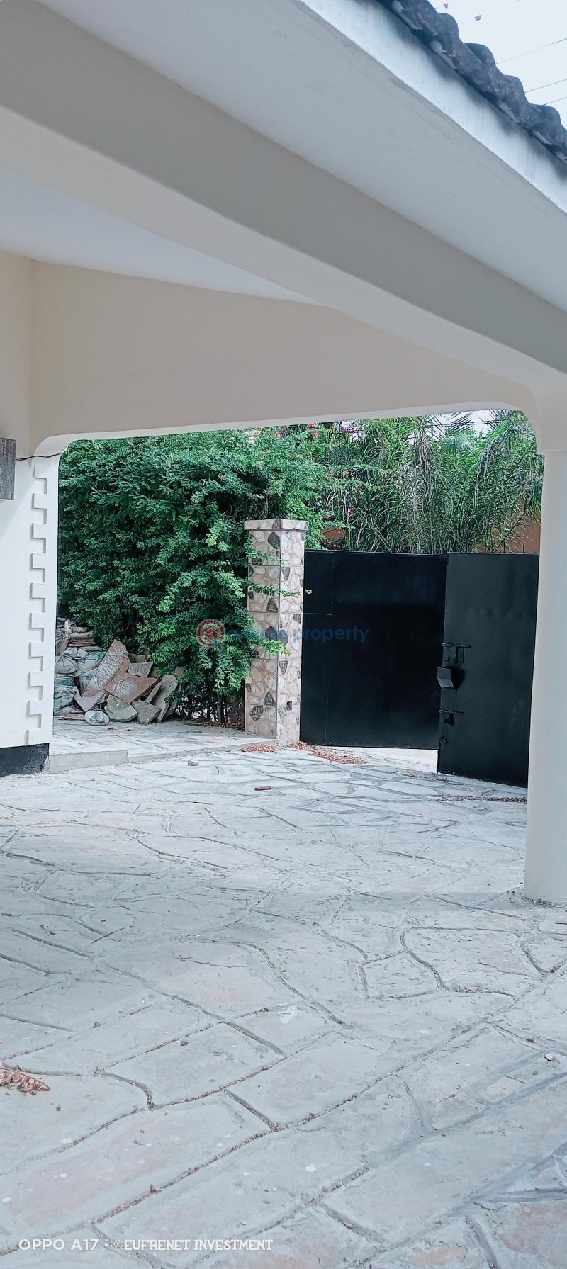 3 bedroom House For Sale Vescon mtambo Road Bamburi Mombasa - 2