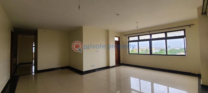 3 bedroom Apartment For Sale Kizingo Ganjoni Mombasa - 2