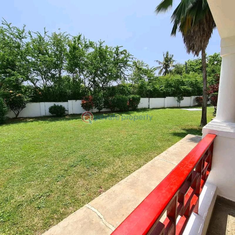 3 bedroom Apartment For Rent Nyali Mombasa  - 3