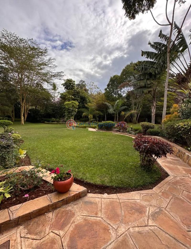 4 bedroom House For Sale Nairobi Karen  - 1