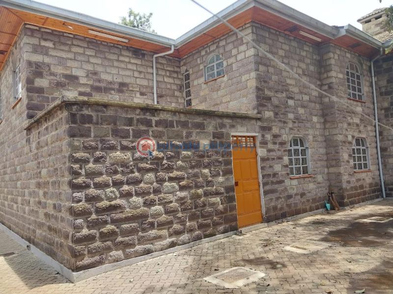 5 bedroom House For Sale Garden Estate Thindigua Nairobi - 3
