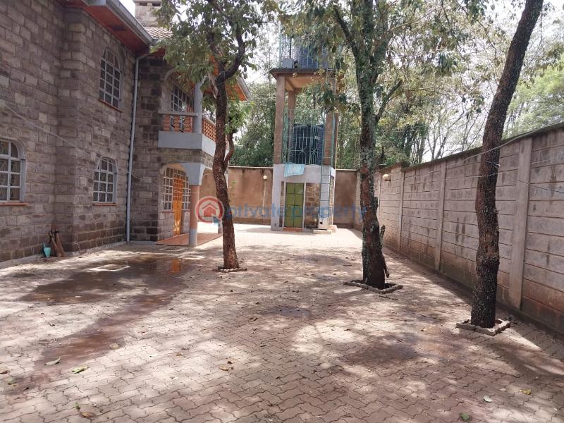 5 bedroom House For Sale Garden Estate Rosslyn Westlands Nairobi - 1