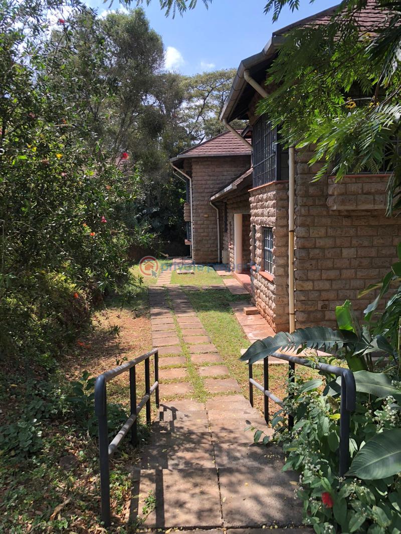5 bedroom House For Sale Karen Nairobi - 2