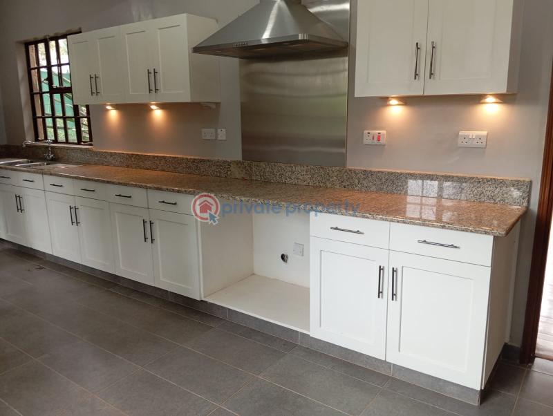 5 bedroom House For Sale Karen Nairobi - 12