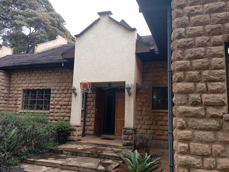 5 bedroom House For Sale Karen Nairobi - 0
