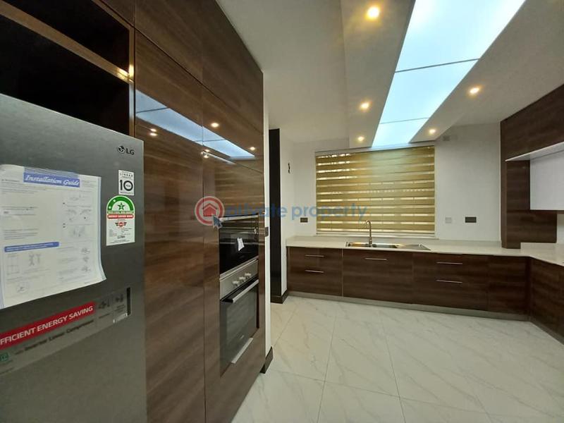 5 bedroom House For Sale Westlands Nairobi - 9