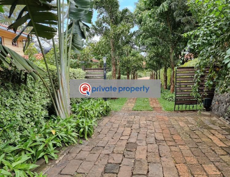 7 bedroom House For Sale &nbsp;runda Westlands Nairobi - 1