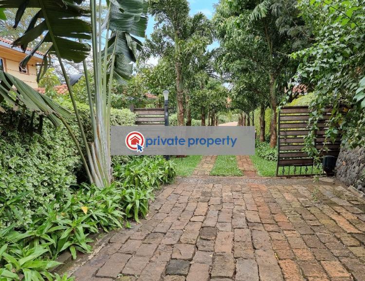 7 bedroom House For Sale &nbsp;runda Westlands Nairobi - 1