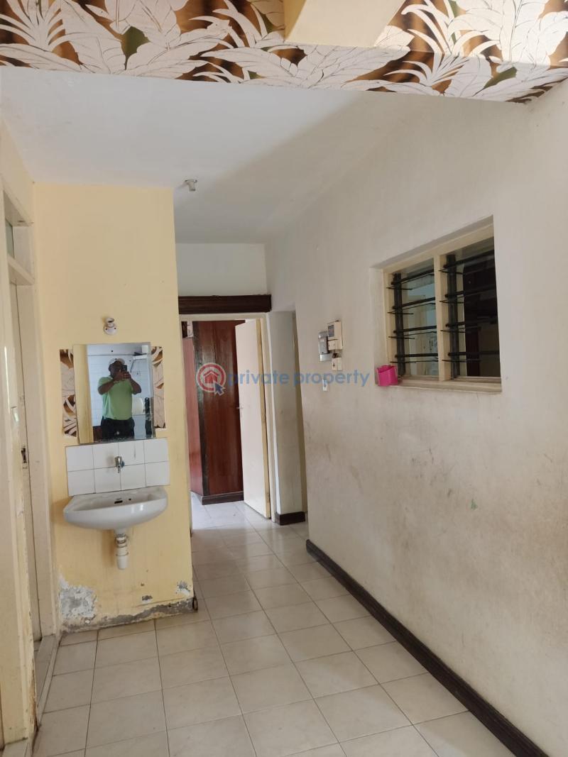 3 bedroom House For Sale Lakeview Estate mtambo Road Bamburi Mombasa - 14