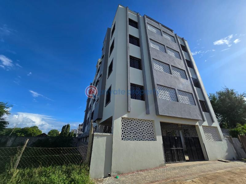2 bedroom Apartment For Sale Jjc Road mtambo Road Bamburi Mombasa - 5