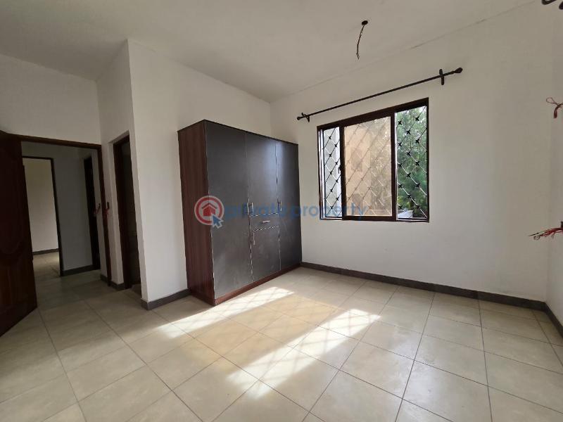 2 bedroom Apartment For Sale Jjc Road mtambo Road Bamburi Mombasa - 4