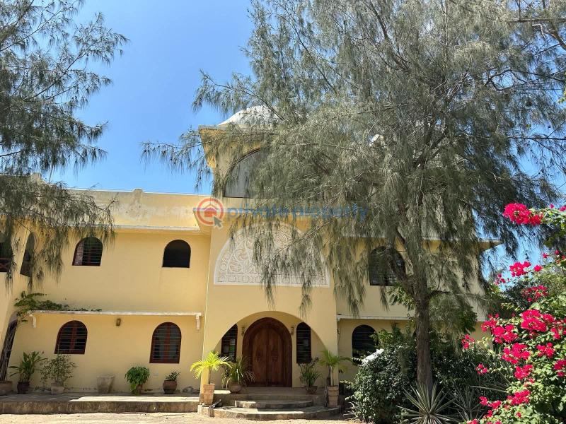 4 bedroom Terraced Duplex For Sale Jacaranda Beach. Watamu Kilifi - 4
