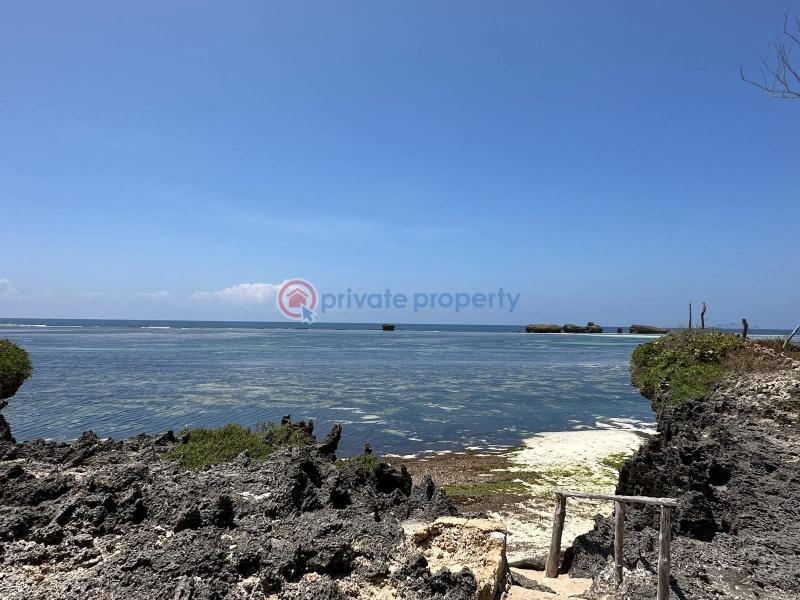 4 bedroom Terraced Duplex For Sale Jacaranda Beach. Watamu Kilifi - 2
