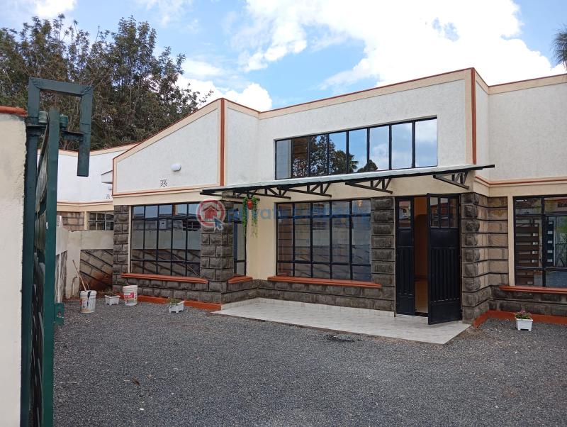 3 bedroom House For Sale Close To The Tarmac Road Ngong Kajiado - 1