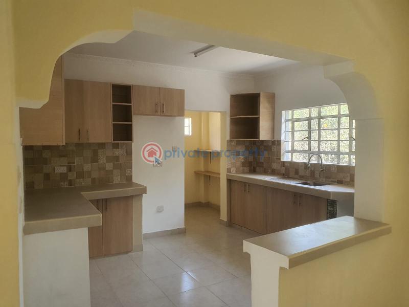 3 bedroom House For Sale Close To The Tarmac Road Ongata Rongai Kajiado - 13
