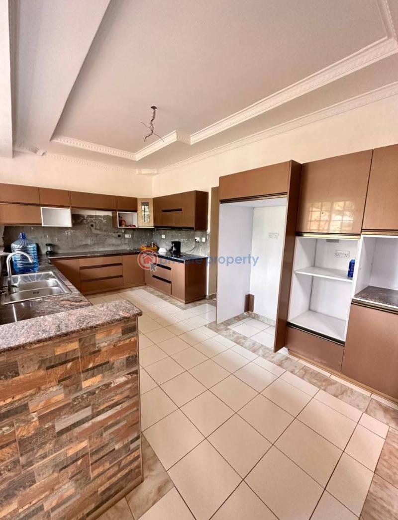 4 bedroom House For Sale Karen Nairobi - 3