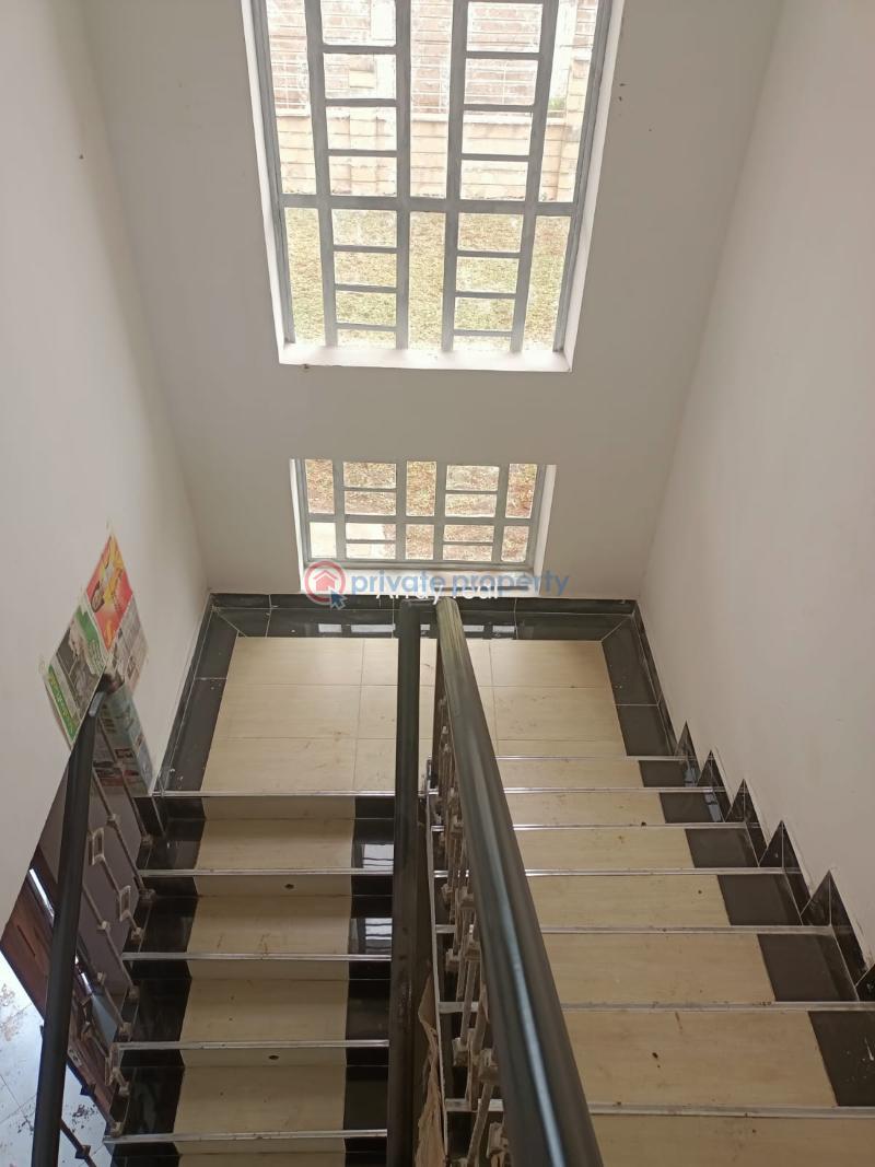 4 bedroom House For Sale Kikuyu 200 Meters From The Tarmac Road Kiambu - 4