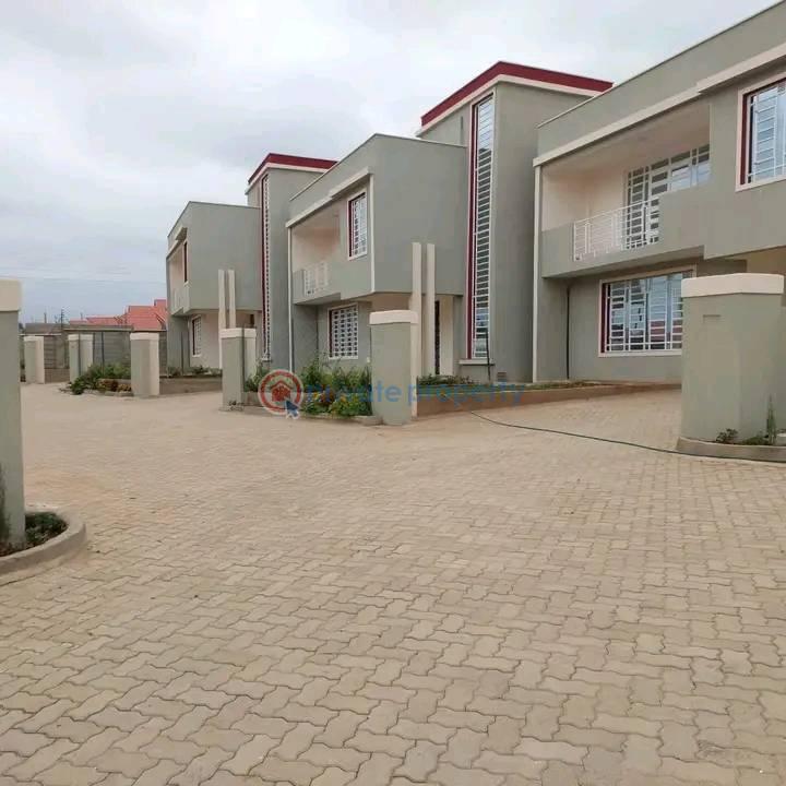 4 bedroom Townhouse For Sale Kajiado Milimani Kitengela  - 0