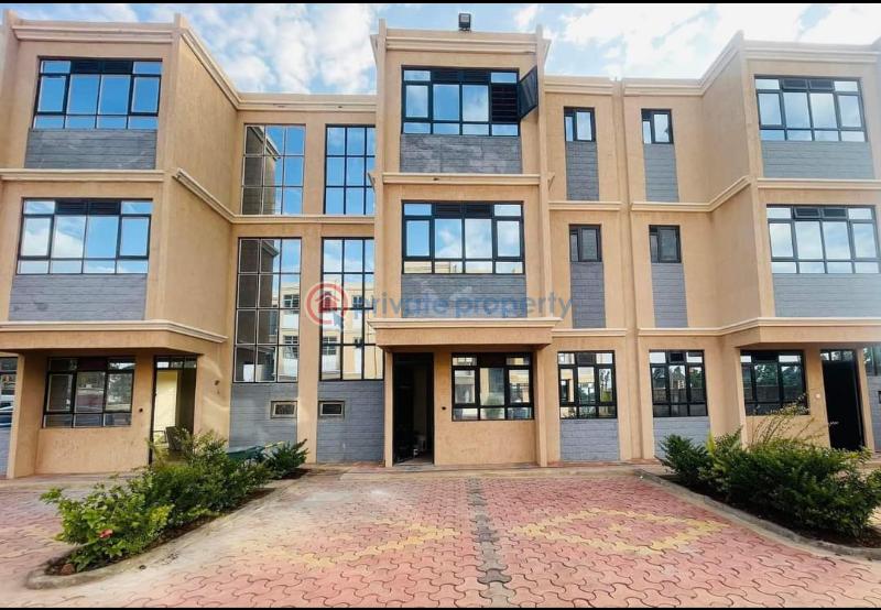 4 bedroom House For Sale 200 Meters From The Tarmac Road. Gikambura Kikuyu Kiambu - 1