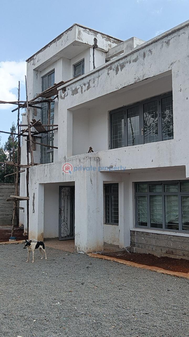 4 bedroom House For Sale 400m From Tarmac Rd Kikuyu Kiambu - 0