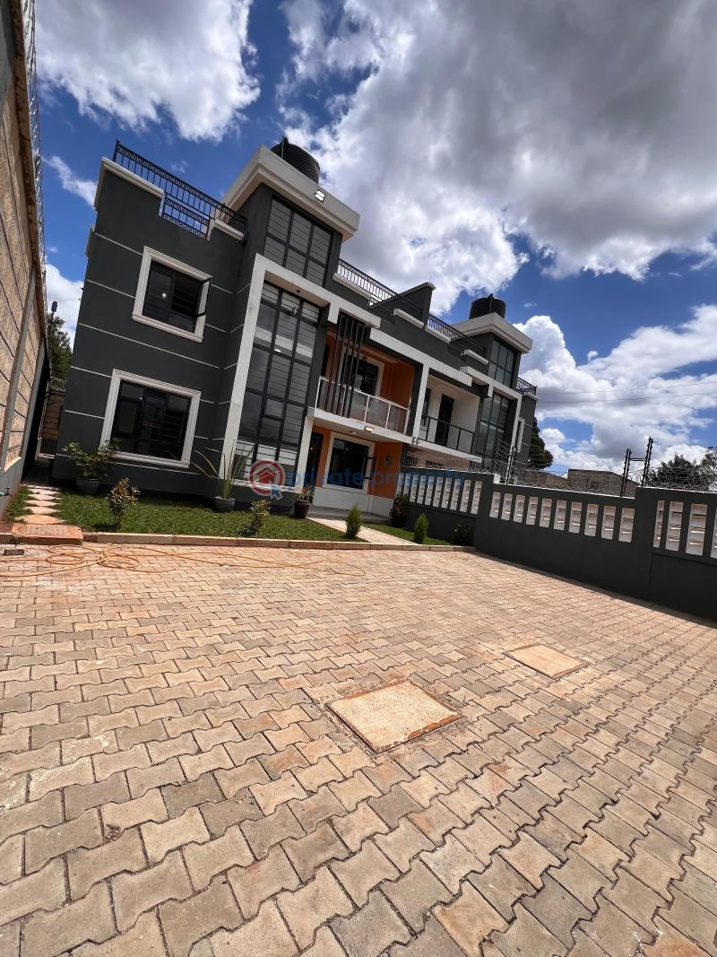 4 bedroom House For Sale 200 Meters From The Tarmac Road. Gikambura Kikuyu Kiambu - 1