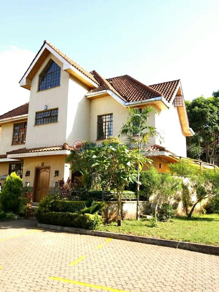 6 bedroom House For Sale Near Lavington Green Shopping Mall. Nairobi - 2