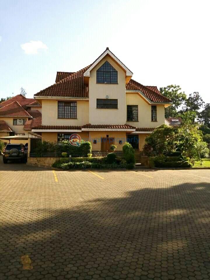 6 bedroom House For Sale Near Lavington Green Shopping Mall. Nairobi - 8