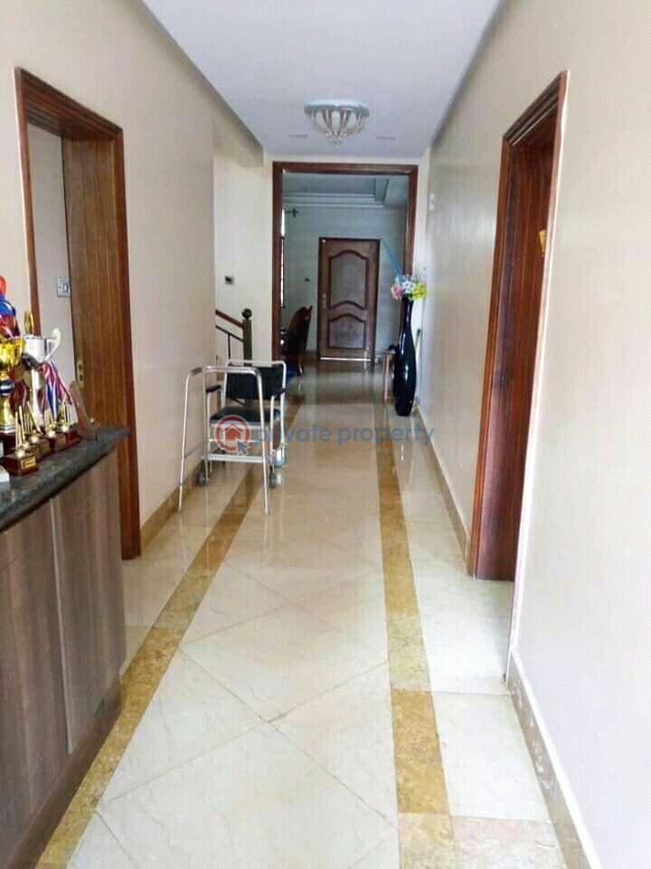 6 bedroom House For Sale Near Lavington Green Shopping Mall. Nairobi - 6