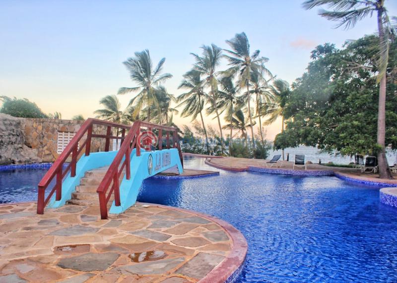 2 bedroom Apartment Short let Shanzu Serena Shanzu Mombasa - 9