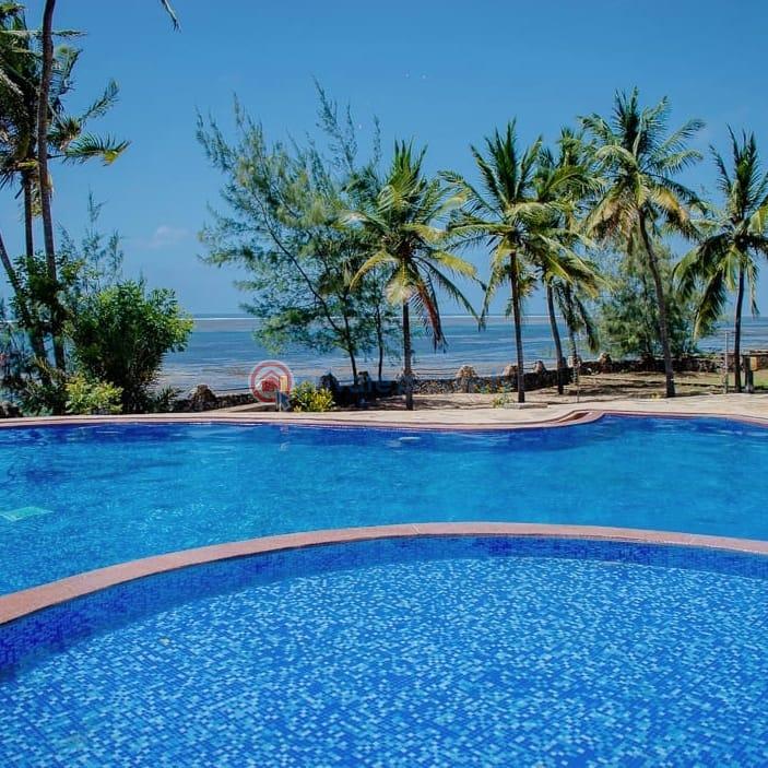 2 bedroom Apartment Short let Shanzu Serena Shanzu Mombasa - 11