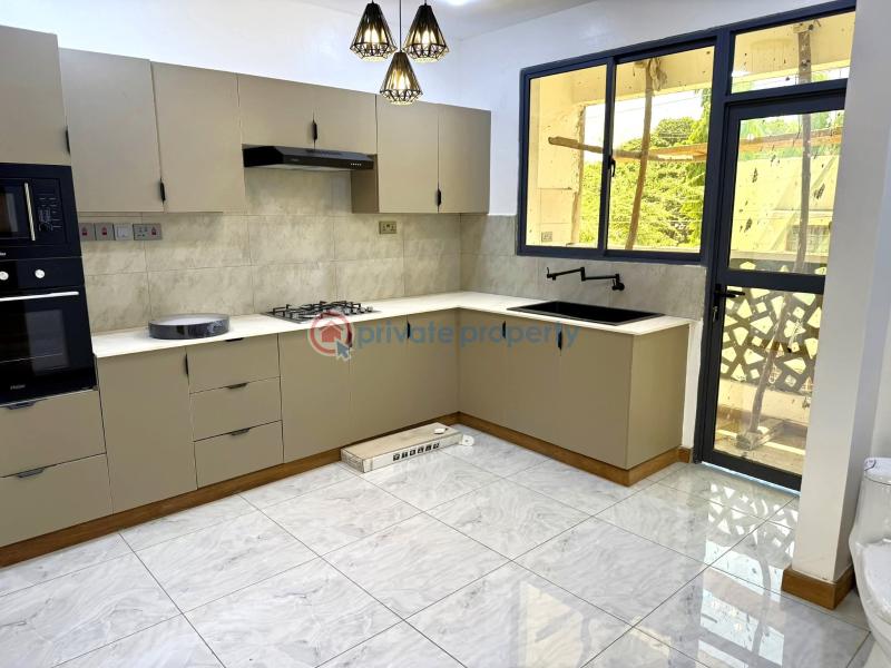 3 bedroom Apartment For Sale Bombolulu Estate Ziwa La Ng'Ombe Mombasa - 1