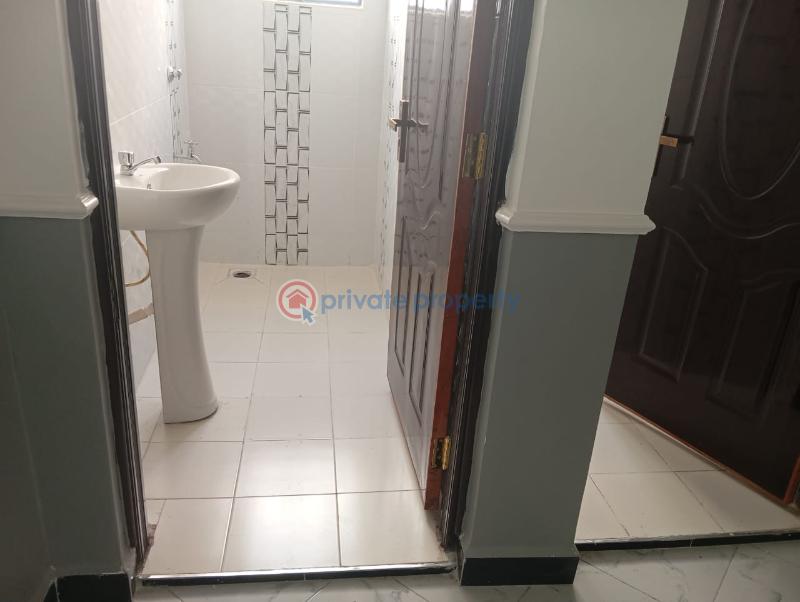 4 bedroom House For Sale Less Than A Kilometer From The Tarmac Road Ongata Rongai Kajiado - 5
