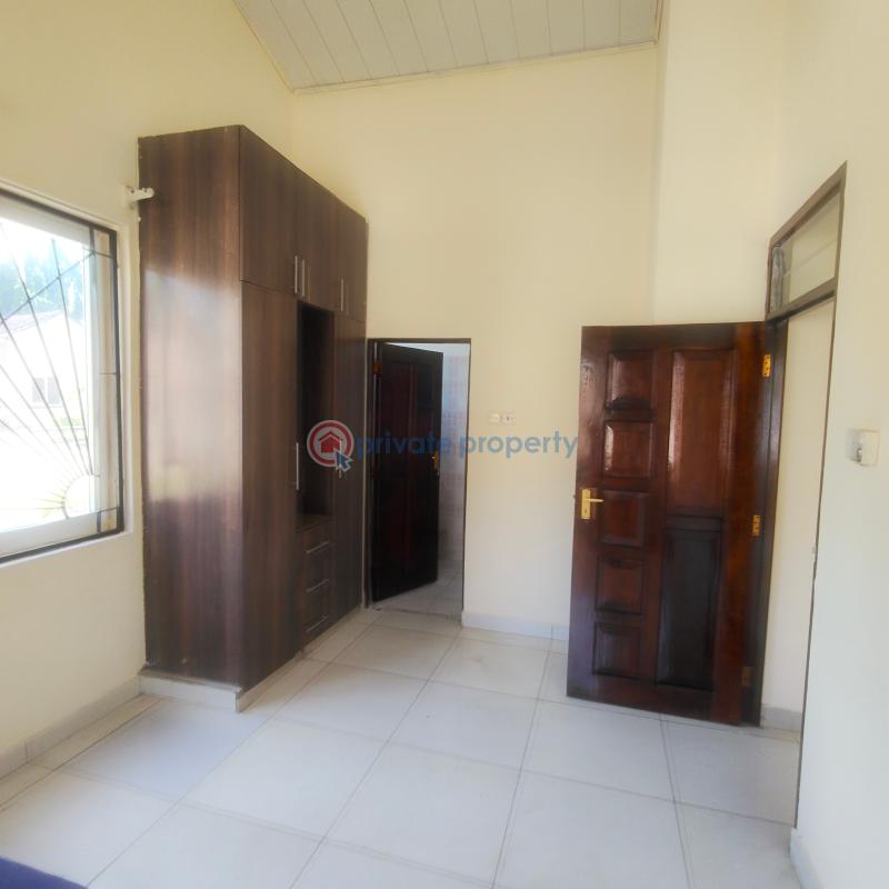 3 bedroom Detached Bungalow For Rent Msungu Estate mtambo Road Bamburi Mombasa - 3