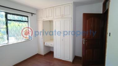 3 bedroom Apartment For Sale Lavington, Along Riara Road Lavington Nairobi - 6