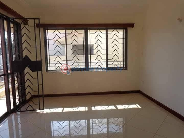 4 bedroom House For Rent Nyali Mombasa  - 8