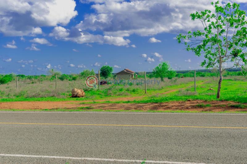 Commercial Land For Sale Voi Bofu Mombasa - 3