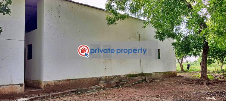 10 bedroom Commercial Property For Sale Nyali Mombasa - 8