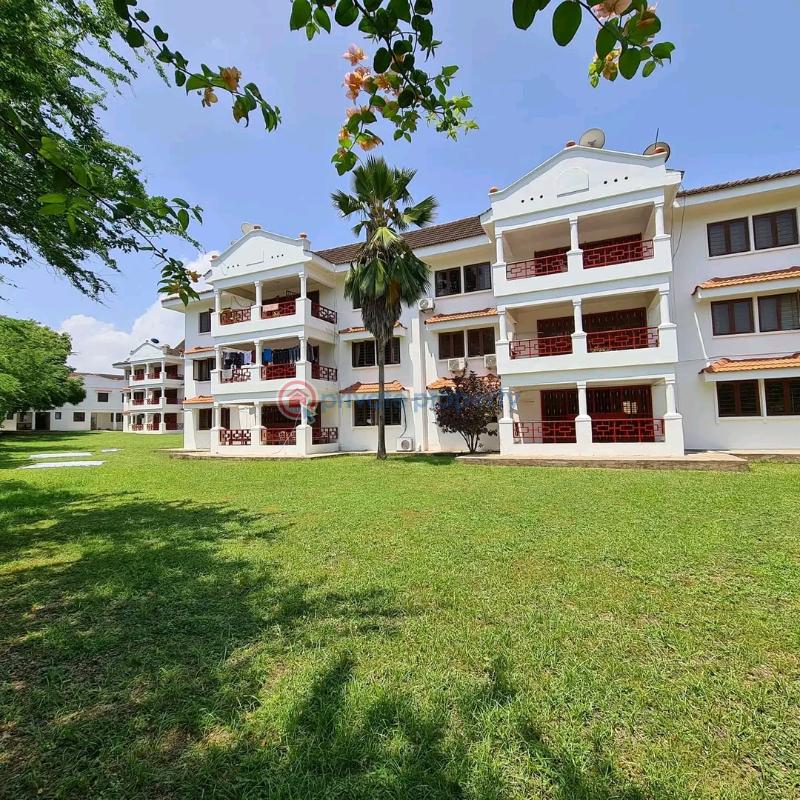 3 bedroom Apartment For Rent 5th Avenue Nyali Mombasa - 0