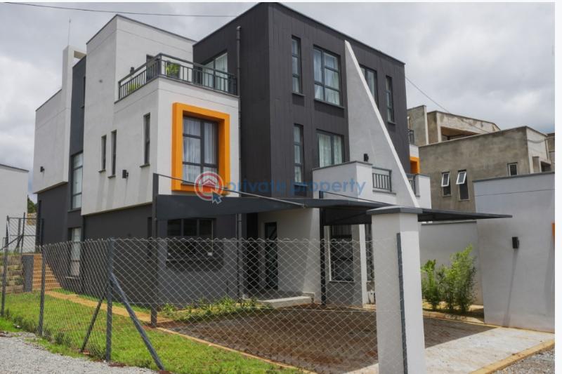 3 bedroom House For Sale Sigona, Kikuyu, A Few Meters From Waiyaki Way Kikuyu. Kiambu - 1