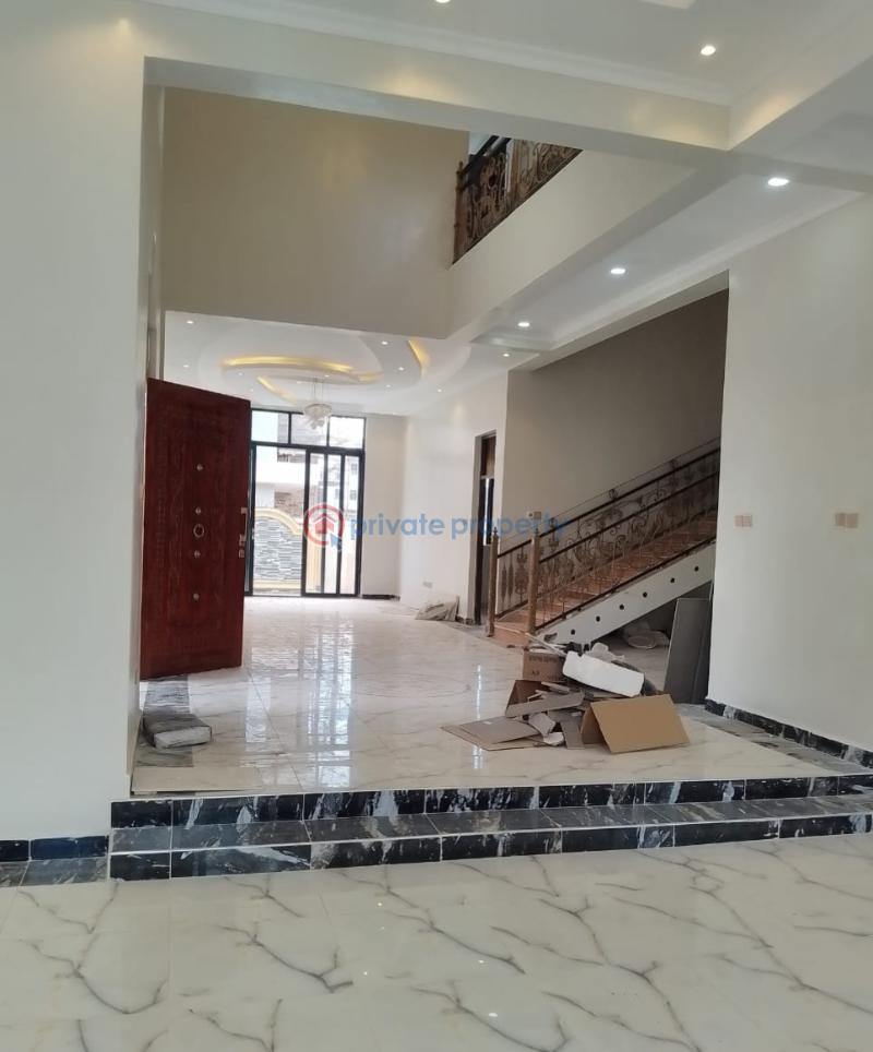 7 bedroom House For Sale Nairobi Karen  - 11
