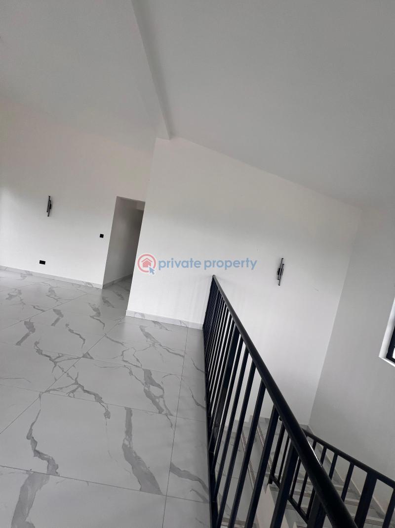 6 bedroom House For Sale 200meters From Muhuri Road Kikuyu Kiambu - 6