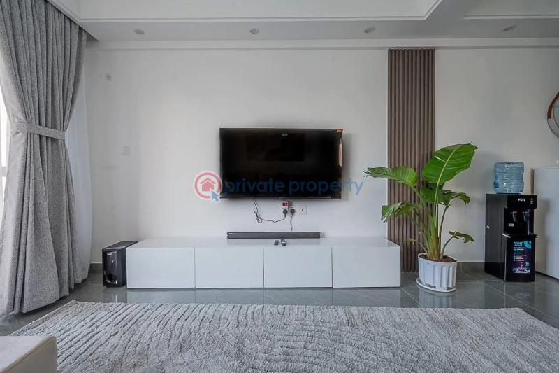 2 bedroom Apartment For Rent Riverside Drive westlands. Nairobi - 7