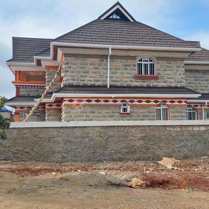 Townhouse For Sale Decra Roofing Tiles For Sale Kiambu Road Nairobi Central  - 12