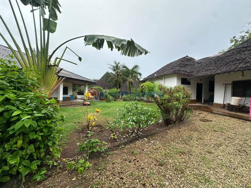 3 bedroom Terraced Bungalow For Sale Diani Beach. Ukunda Kwale - 3