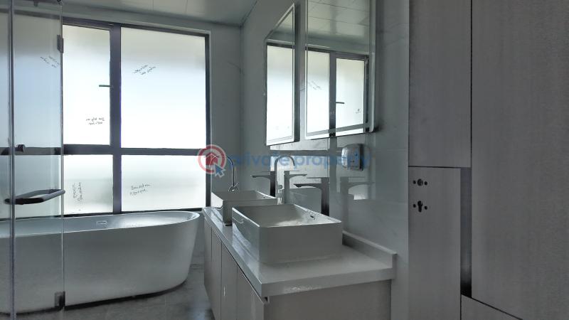 5 bedroom Apartment For Sale near Kasuku Center Kileleshwa Nairobi - 1