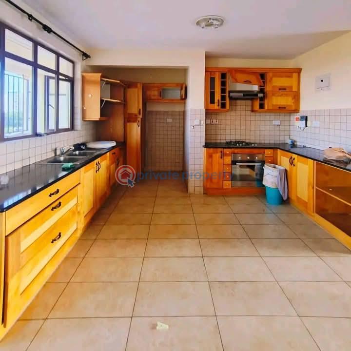 3 bedroom Apartment For Rent Nyangumi Road kilimani Estate Nairobi - 1