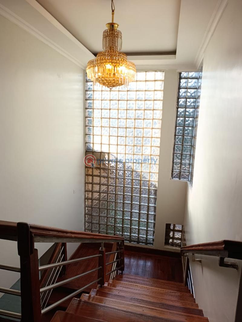 4 bedroom House For Sale Runda new Kitisuru Nairobi - 10