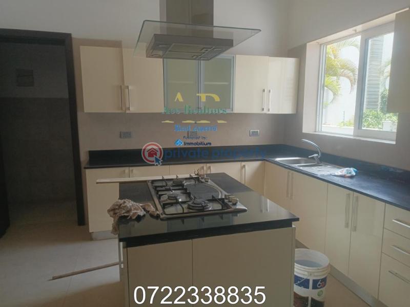 4 bedroom Townhouse For Sale Peponi Road, Spring Valley, Nairobi Spring Valley Nairobi - 2